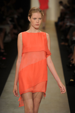 Illustration for article titled BCBG's Spring Frocks Range From The Impractical To The Boringly Safe